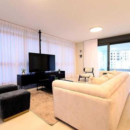 Mini Penthouse Near The Beach Netanya Exterior photo