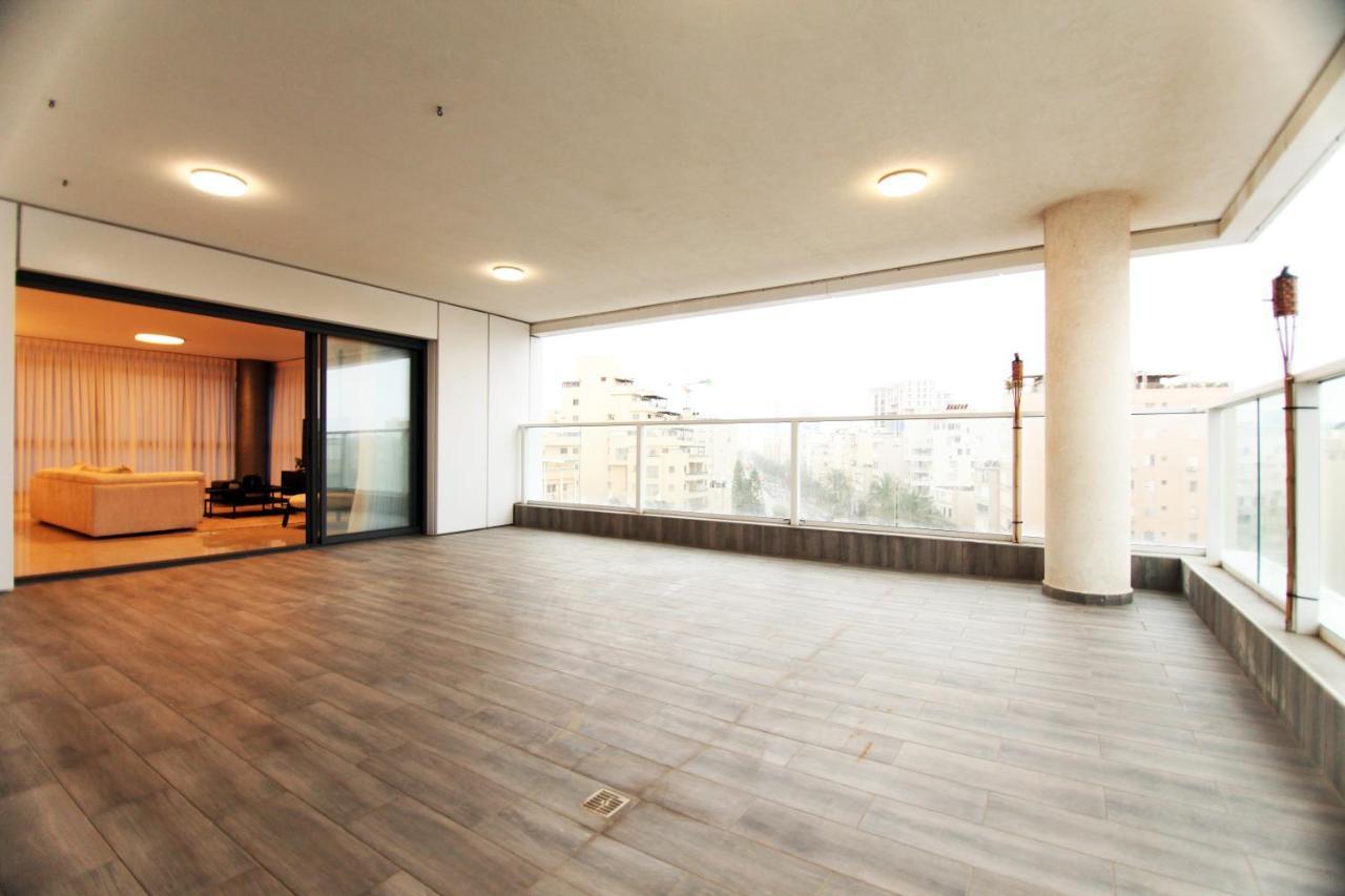 Mini Penthouse Near The Beach Netanya Exterior photo