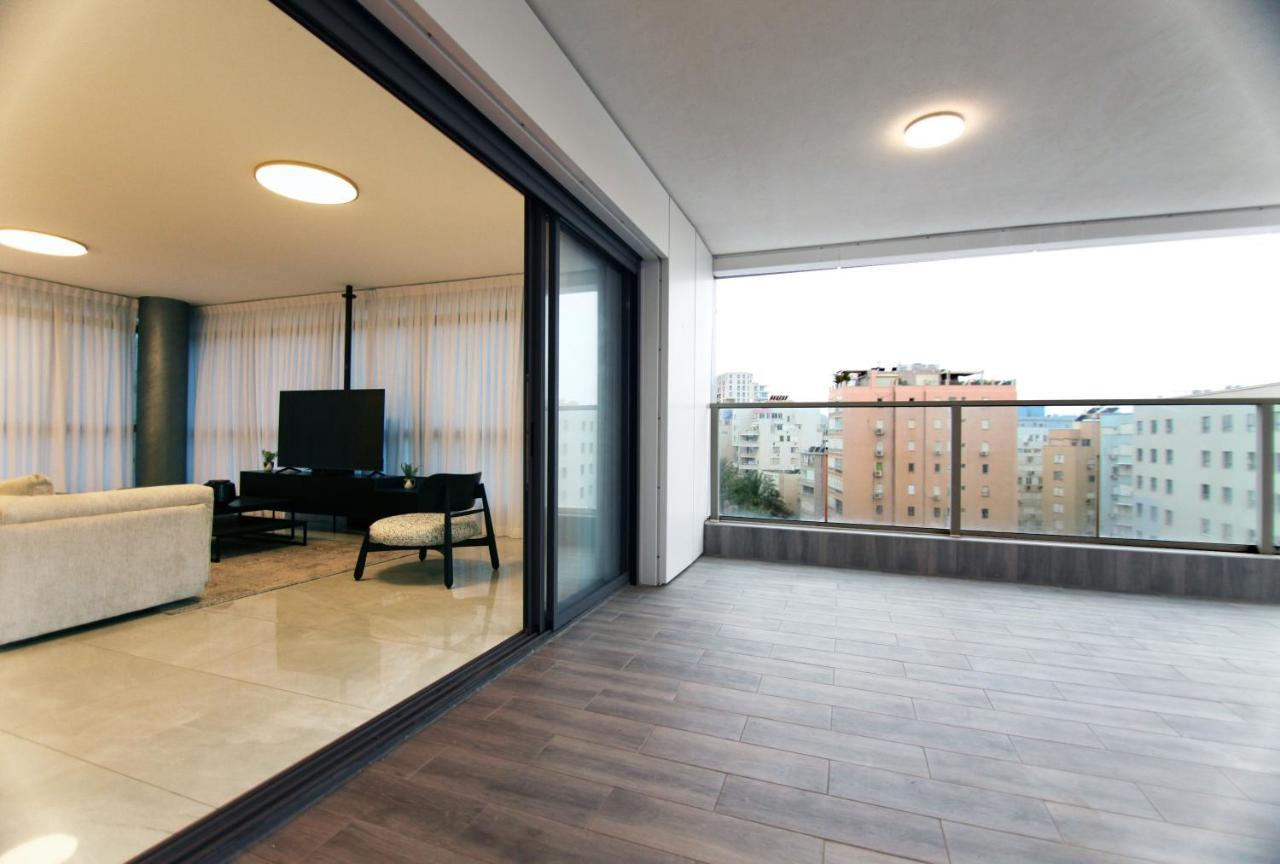 Mini Penthouse Near The Beach Netanya Exterior photo