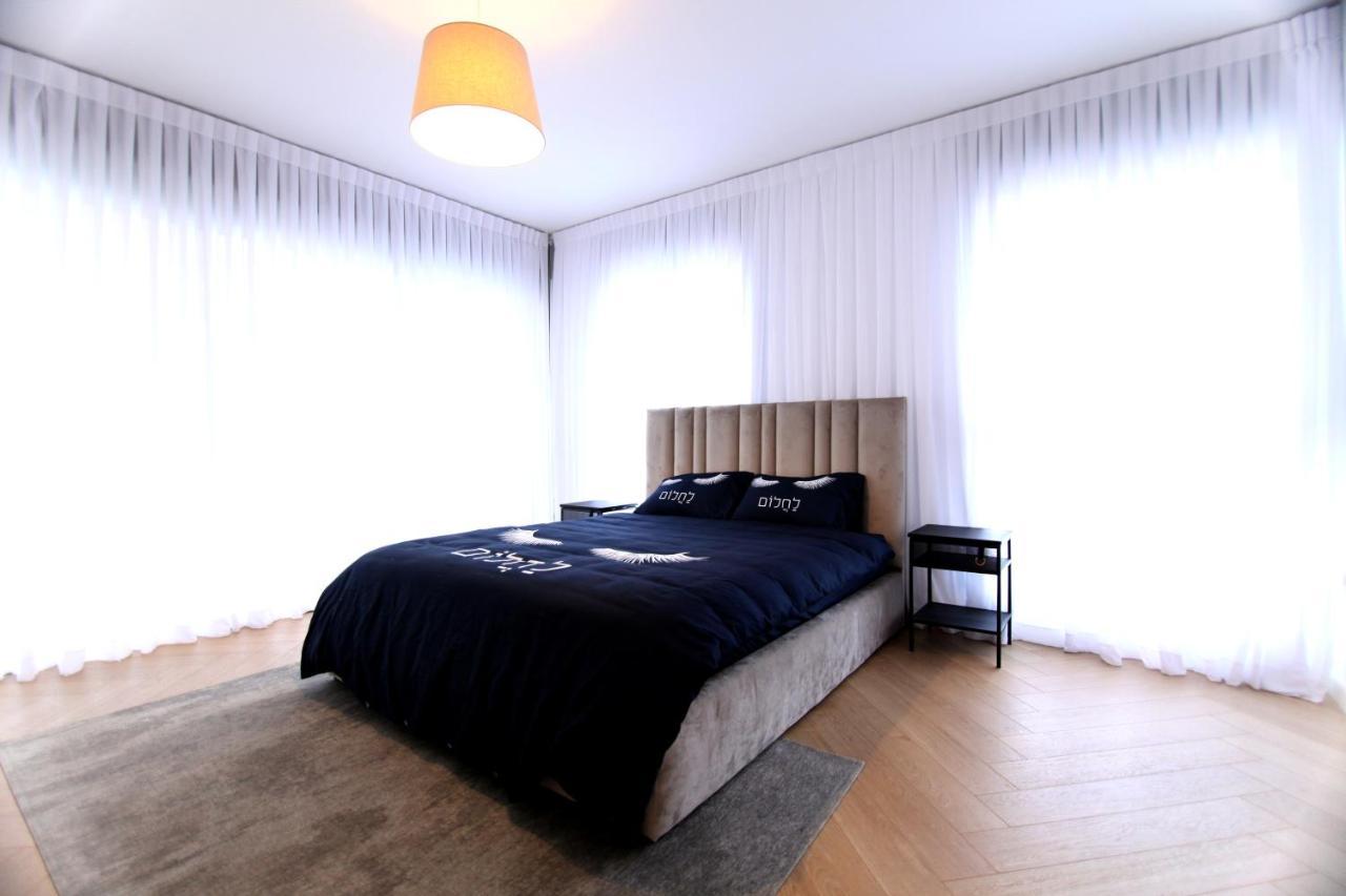 Mini Penthouse Near The Beach Netanya Exterior photo